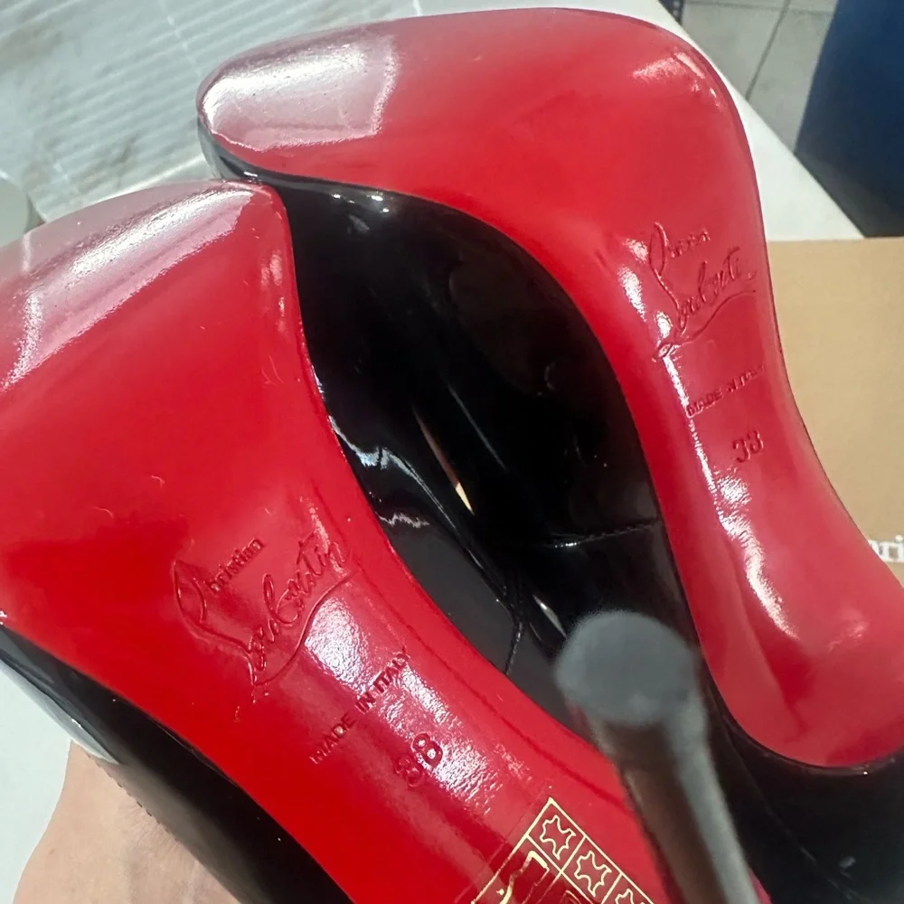 Christian Louboutin Youpi Size 38 brand new authentic - Picture 7 of 9